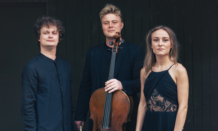 Trio Theros // unge superstjerner