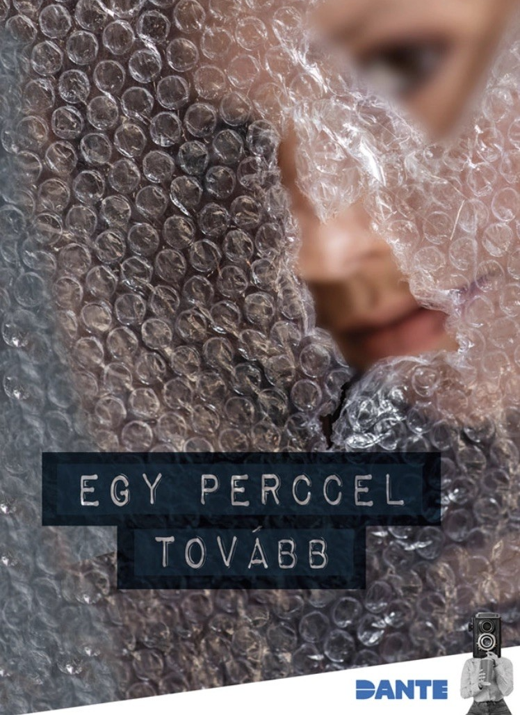 Tallér Edina: Egy perccel tovább