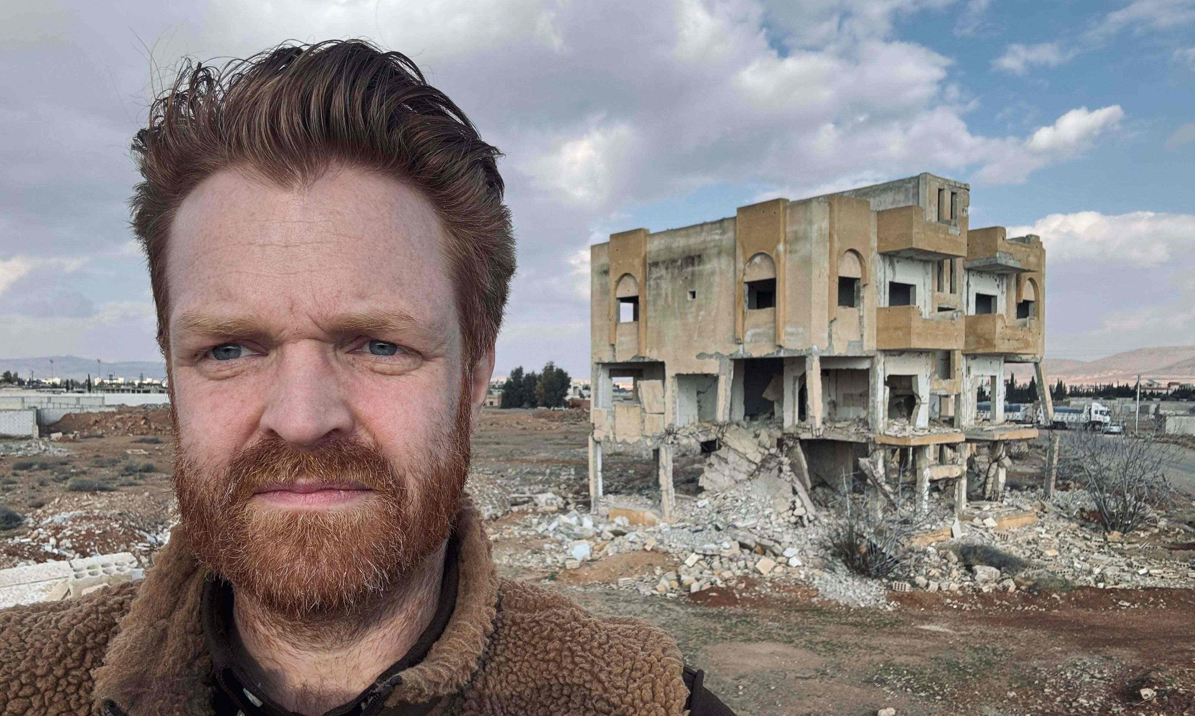 Foredrag om Syrien efter Assads fald med prisbelønnet dokumentarist