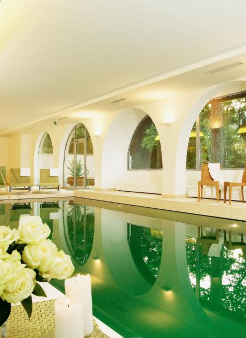 4 nap / 3 éjszaka 2 fő részére félpanziós ellátással Ausztriában, Badenben-Pytloun Schlosshotel Weikersdorf​